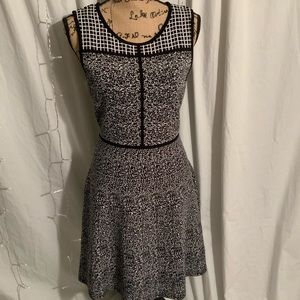 41 Hawthorn Dresses - Black and white 41 Hawthorn Dresses - Black and white